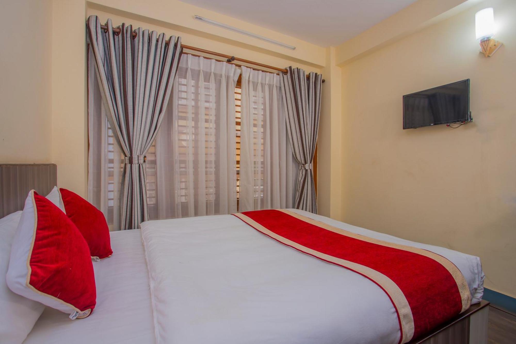 קטמנדו Oyo 297 Hotel Aayam מראה חיצוני תמונה